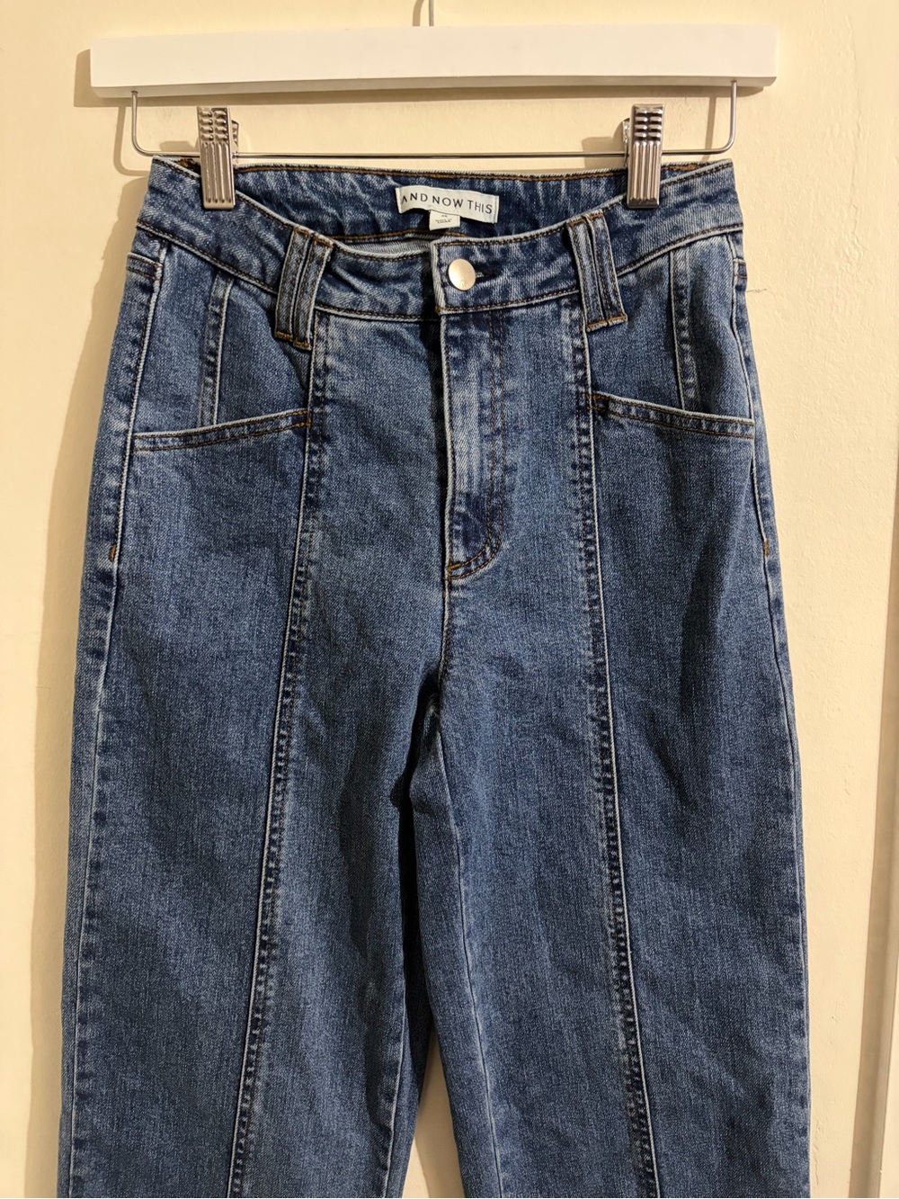 Women’s Straight Leg Denim Jeans - Blue - Picture 2 of 11
